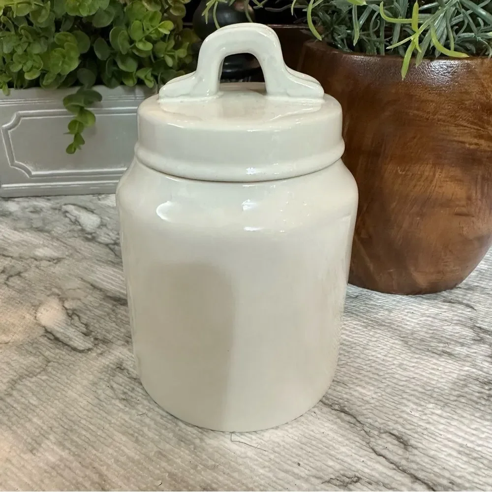 Rae Dunn XoXo Canister Home‎ Decor Kitchen Storage Farmhouse